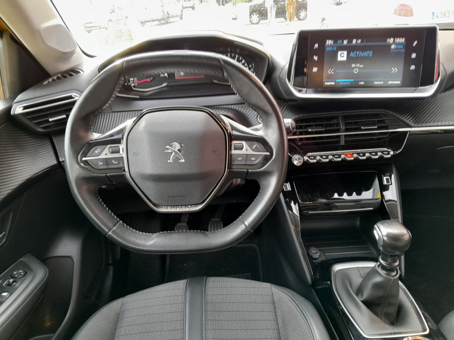 Imagen de Peugeot 208