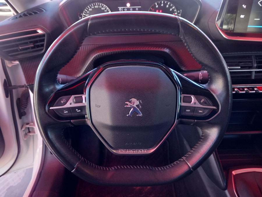 Imagen de Peugeot 208