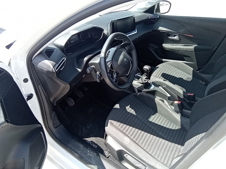 Imagen de Peugeot 208