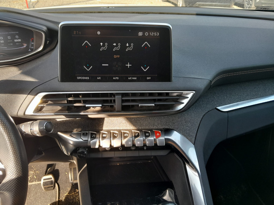 Imagen de Peugeot 3008