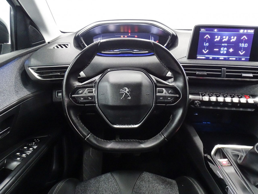 Imagen de Peugeot 5008