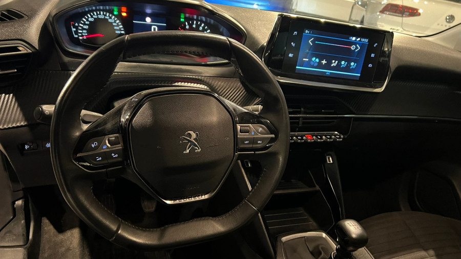 Imagen de Peugeot 208