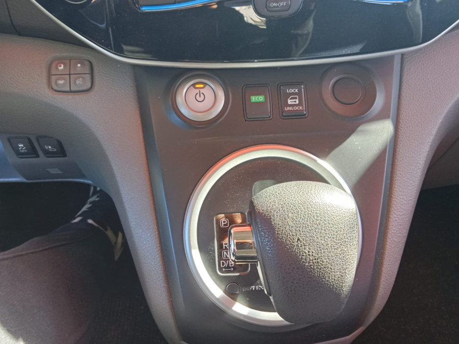 Imagen de NISSAN NV200