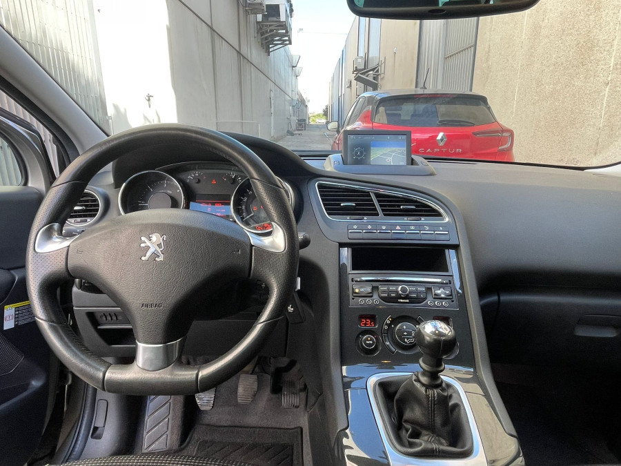 Imagen de Peugeot 5008