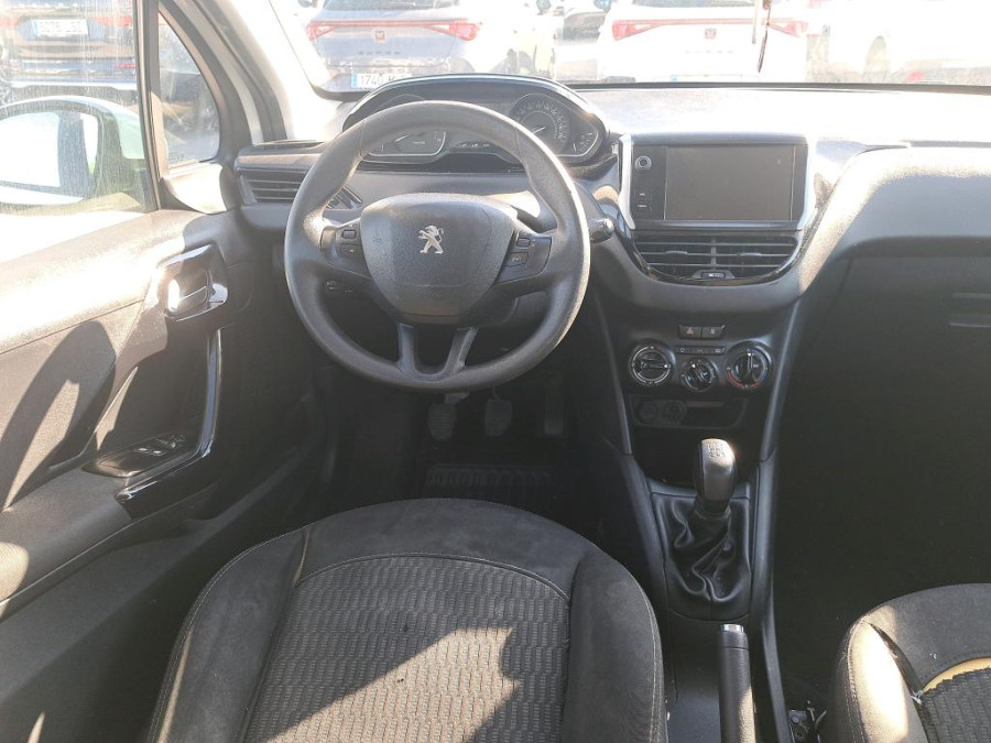 Imagen de Peugeot 208