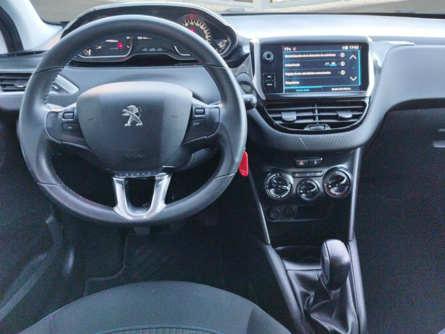 Imagen de Peugeot 208